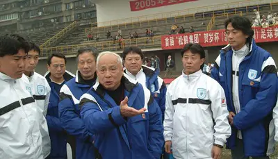 噩耗!广东足坛泰斗级人物冼迪雄逝世,曾培养多位名将,享年九十岁
