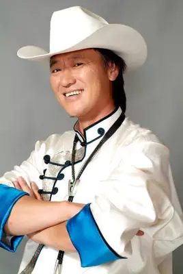 心痛!吉祥三宝父亲布仁巴雅尔突发心梗逝世,三天前还在参加活动