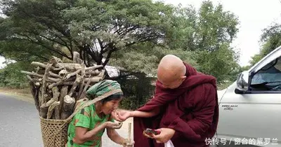 缅甸著名高僧突发车祸不幸逝世，万千民众含泪送别