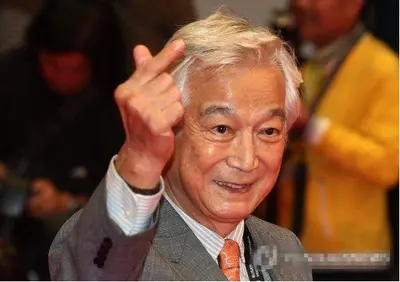 韩国元老级演员去世！妻子送最后一程：不能死得落魄
