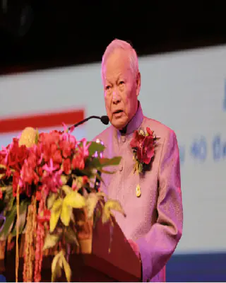 泰国枢密院主席炳·廷素拉暖逝世,曾称泰国永远是中国的朋友