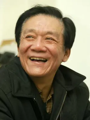 侯耀文