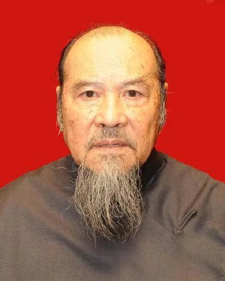 何金铭