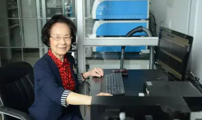 又一巨星陨落!中科院院士张俐娜因病逝世,是武汉大学首位女院士,72岁时曾解决世界难题