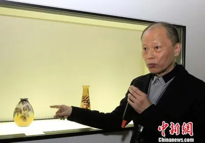 上海琉璃艺术博物馆创始人张毅今晨逝世