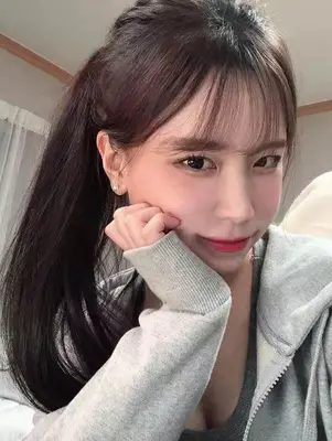 26岁韩国美女Twitch主播突然去世 网友猜测可能自杀