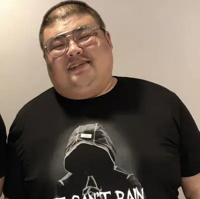 千万粉丝吃播网红去世,享年29岁,因拍公益视频高强度工作离世