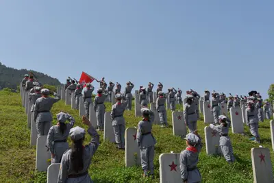 永远记住你 四川省教育系统这样祭奠缅怀革命先烈