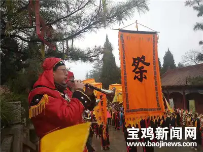 全国多地国学爱好者清明节齐聚宝鸡共祭炎帝