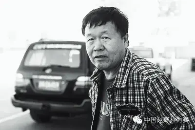 中国第一代赛车手陈学众逝世