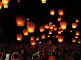 德国驻华大使馆：德国驻华大使贺岩去世