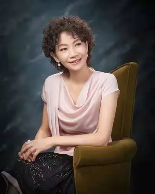 重庆“秦妈火锅”创始人秦远红辞世 从街边店起家发展到700家连锁