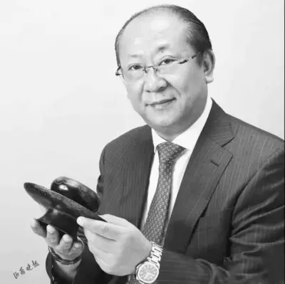 为国捐赠流失佛首的爱国华侨张荣去世