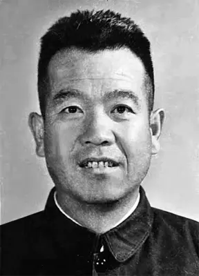 薛国帮同志逝世