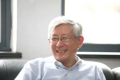 媒体人曹景行去世,享年75岁