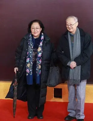 指挥家陈亮声去世,他是斯琴高娃的丈夫、阿格里奇的前夫