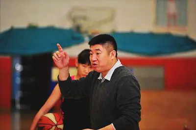 昔日山东女篮青年队主帅安广廷因病离世