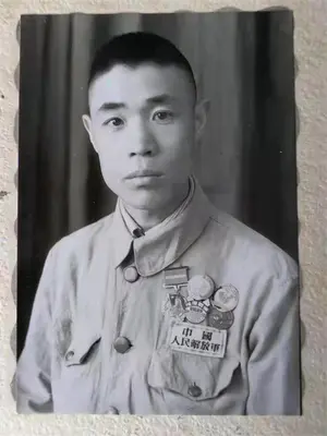 云南省人民政府原副秘书长徐廷珍同志逝世