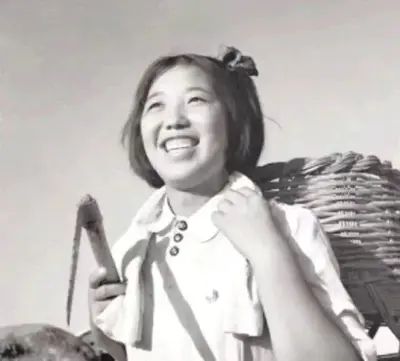 党的女儿一代楷模邢燕子逝世