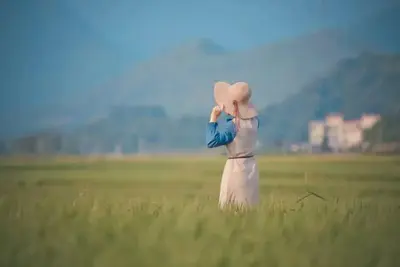 中年以后:赚钱要狠,花钱要省,存钱要稳