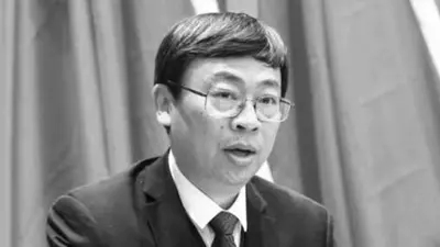 景德镇陶瓷大学党委原书记江伟辉逝世,享年57岁
