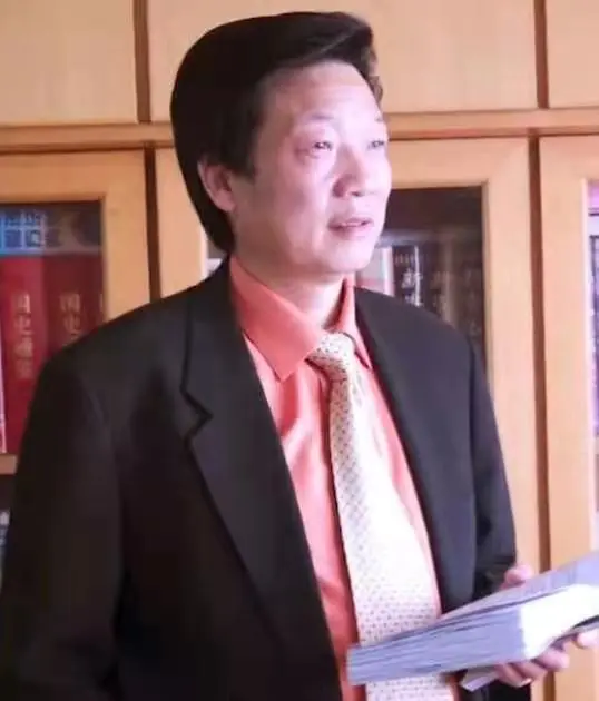 李大红