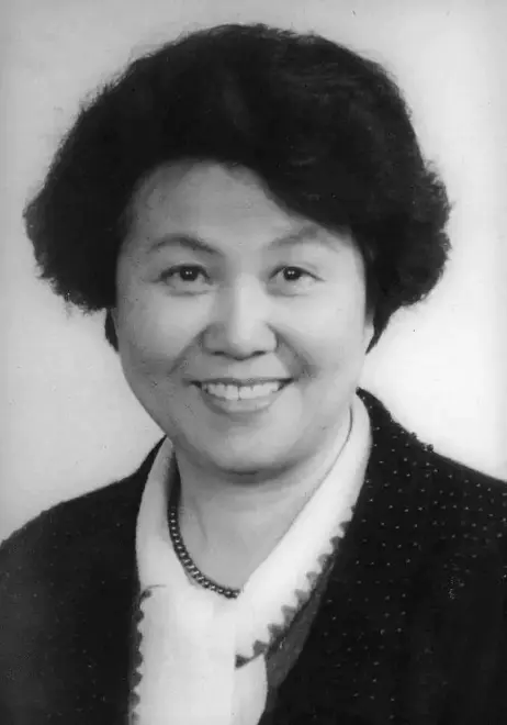 江春泽