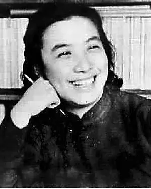 孙维世
