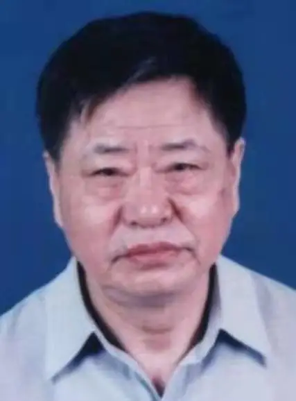 董宝良