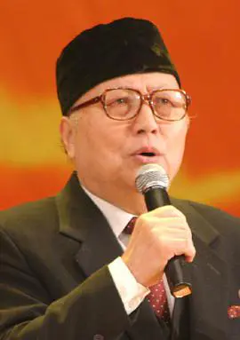 张家声 
