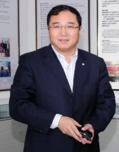马明亮