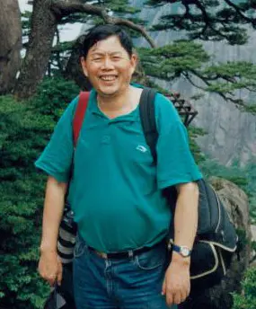 刘先平