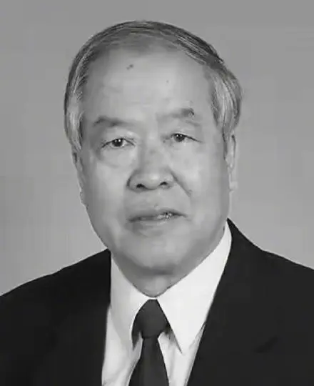 王哲荣
